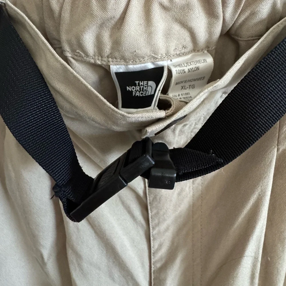 The North Face men’s hiker belted pants size 38